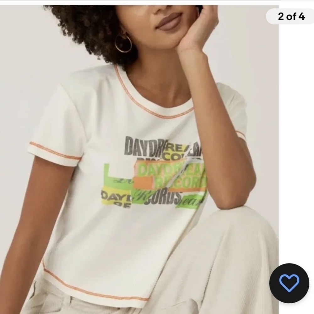 DayDreamer Random Ransom notes Shrunken Tee - Picture 2 of 9